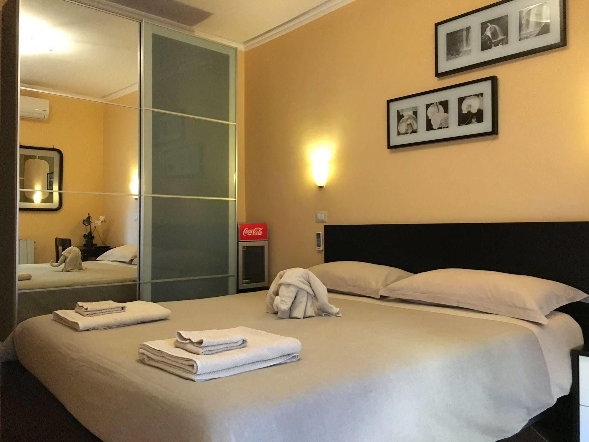 Tano'S Daire Giardini Naxos Dış mekan fotoğraf